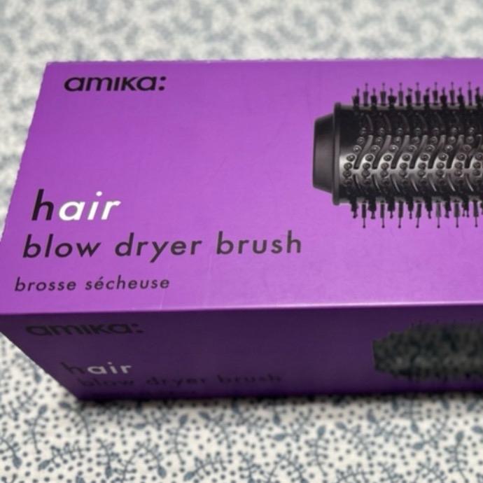 amika Hair Blow Dryer Brush 2.0