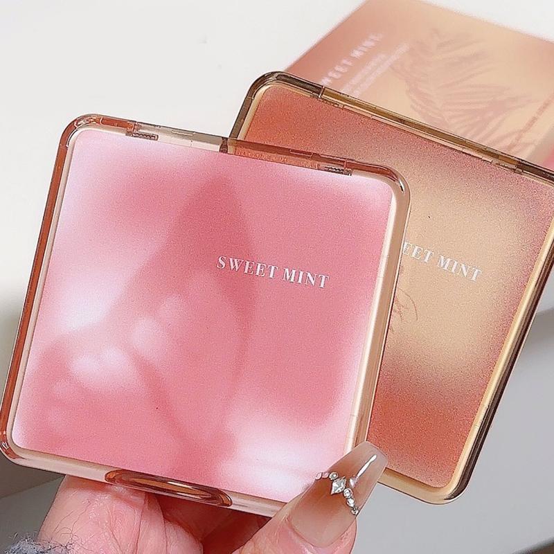 1 Count SWEET MINT 4 Color Bronzer Powder Palette, Grooming Contour Shadow Highlighter and Bronzer Palette, Multifunctional Portable Facial Makeup Products For Girls and Ladies