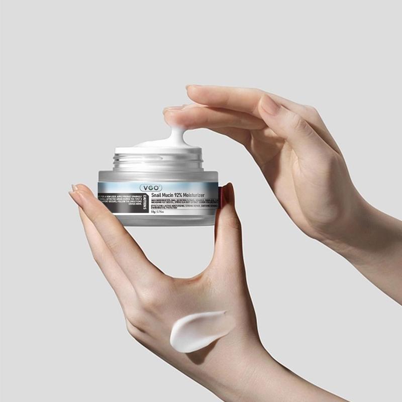 VGO Snail Mucin 92 Moisturizer for Sensitive and Combination Skin, Ideal for Sun Damage Repair and Oil Control | Daily Use | Deep Nourishment and Fast Absorption Skincare Comfort Skin Repair Hydrate Hydrating daily moisturizer